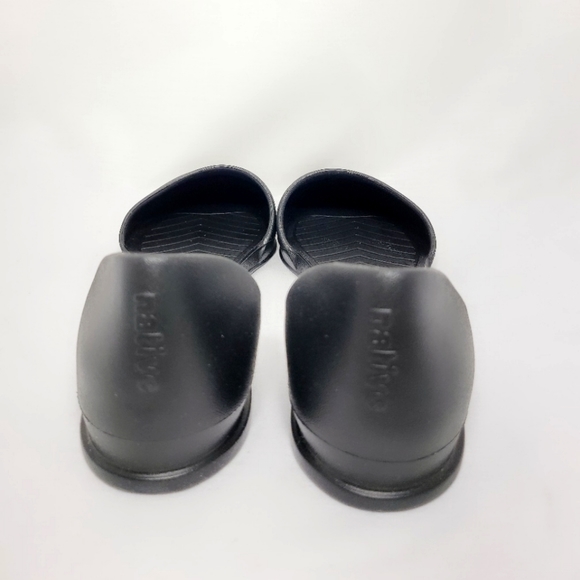 Native Audrey Flats - Picture 4 of 7